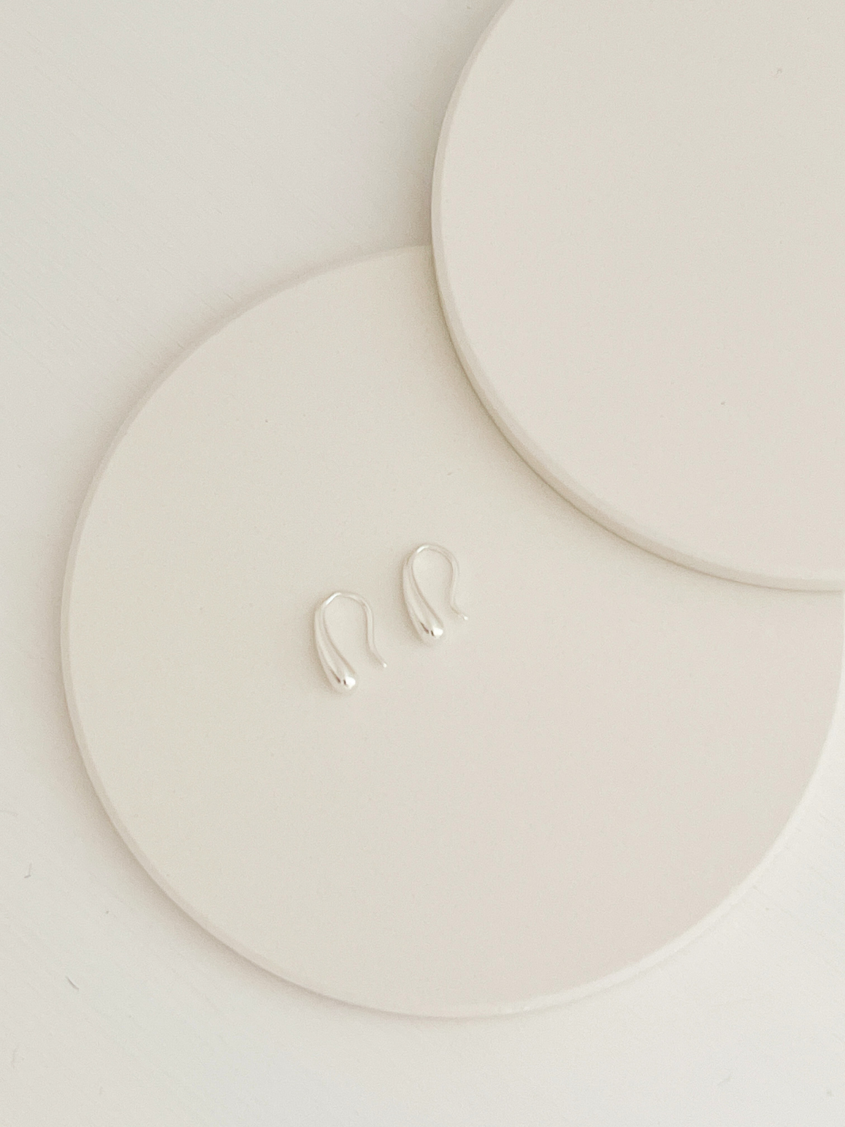 Isla Hook Earrings Silver