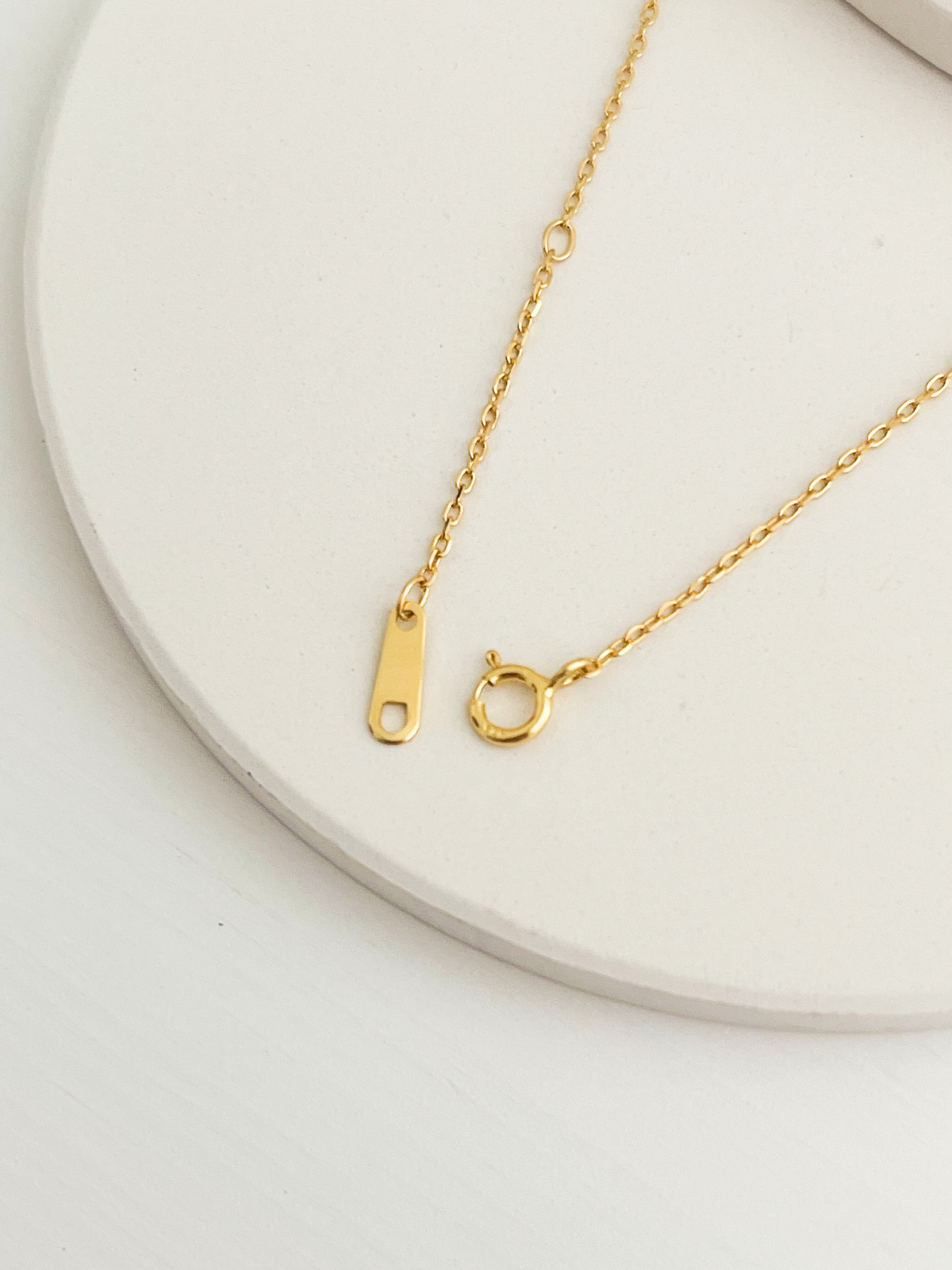 Ezra Necklace Gold