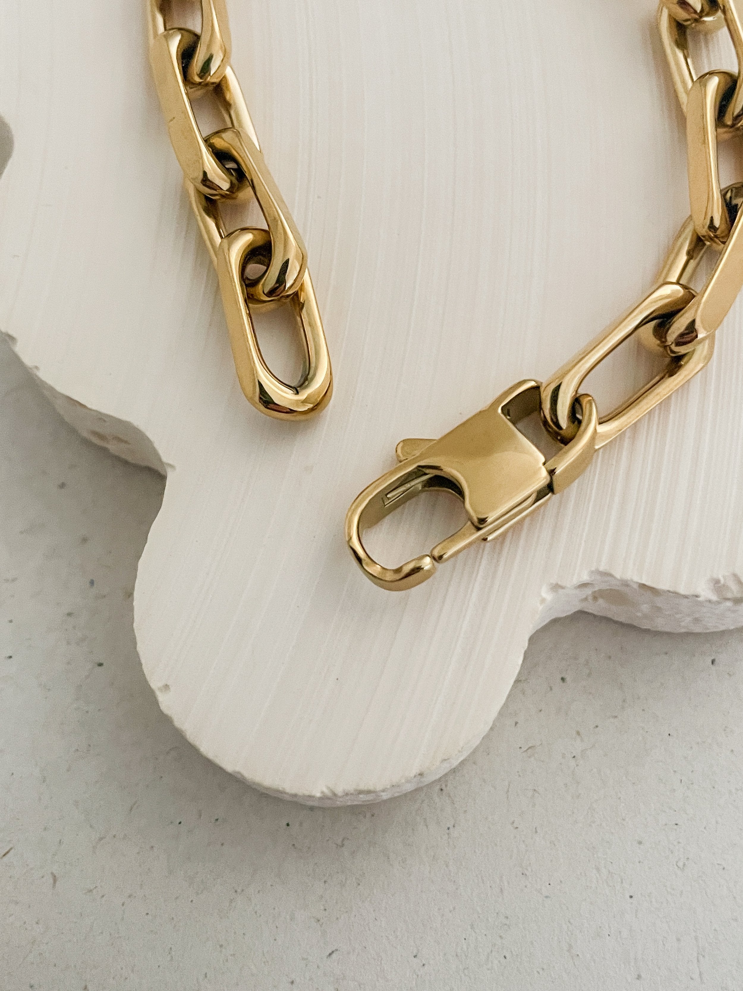 Alice Bracelet