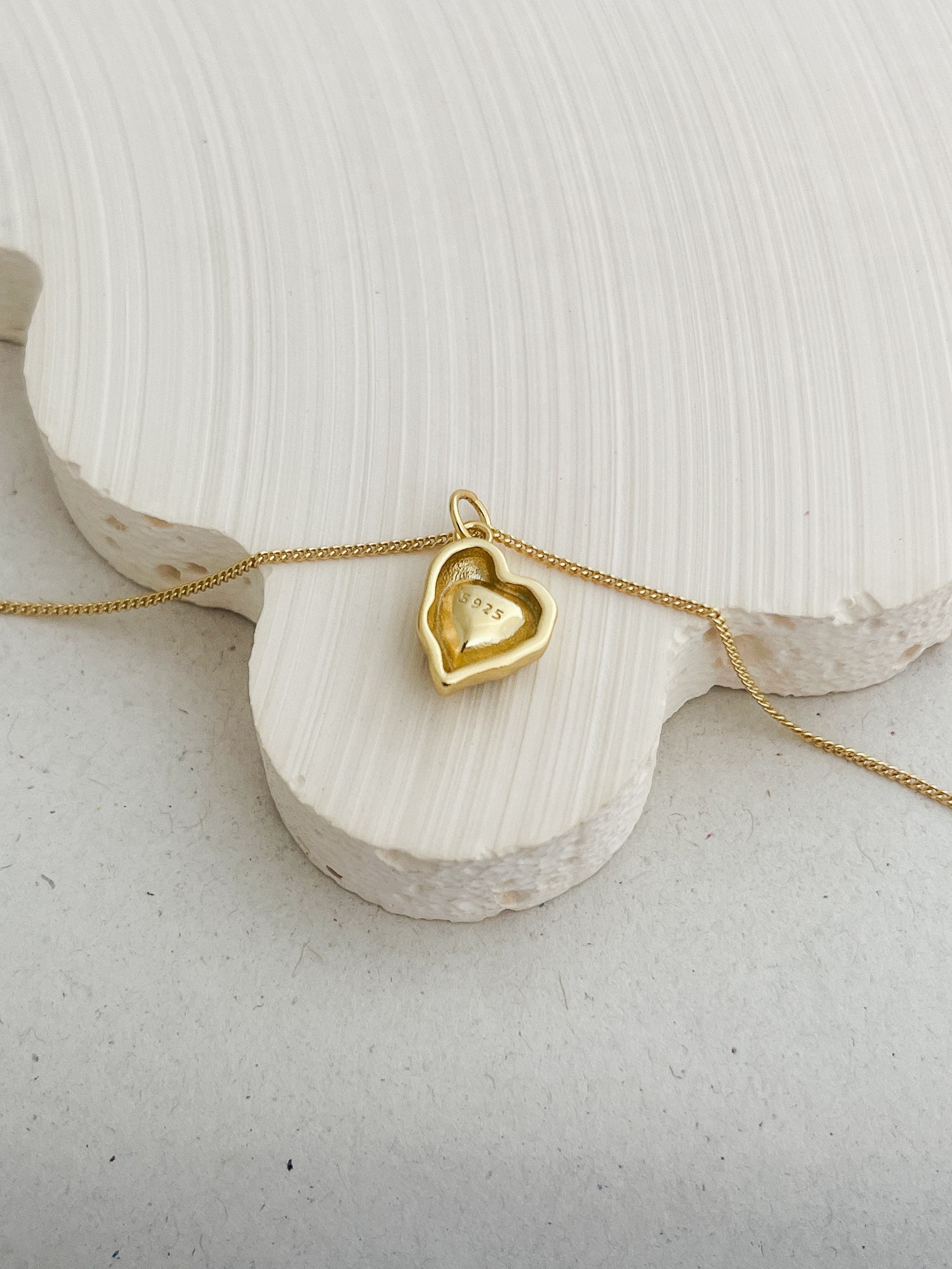 Aphrodite Necklace Gold