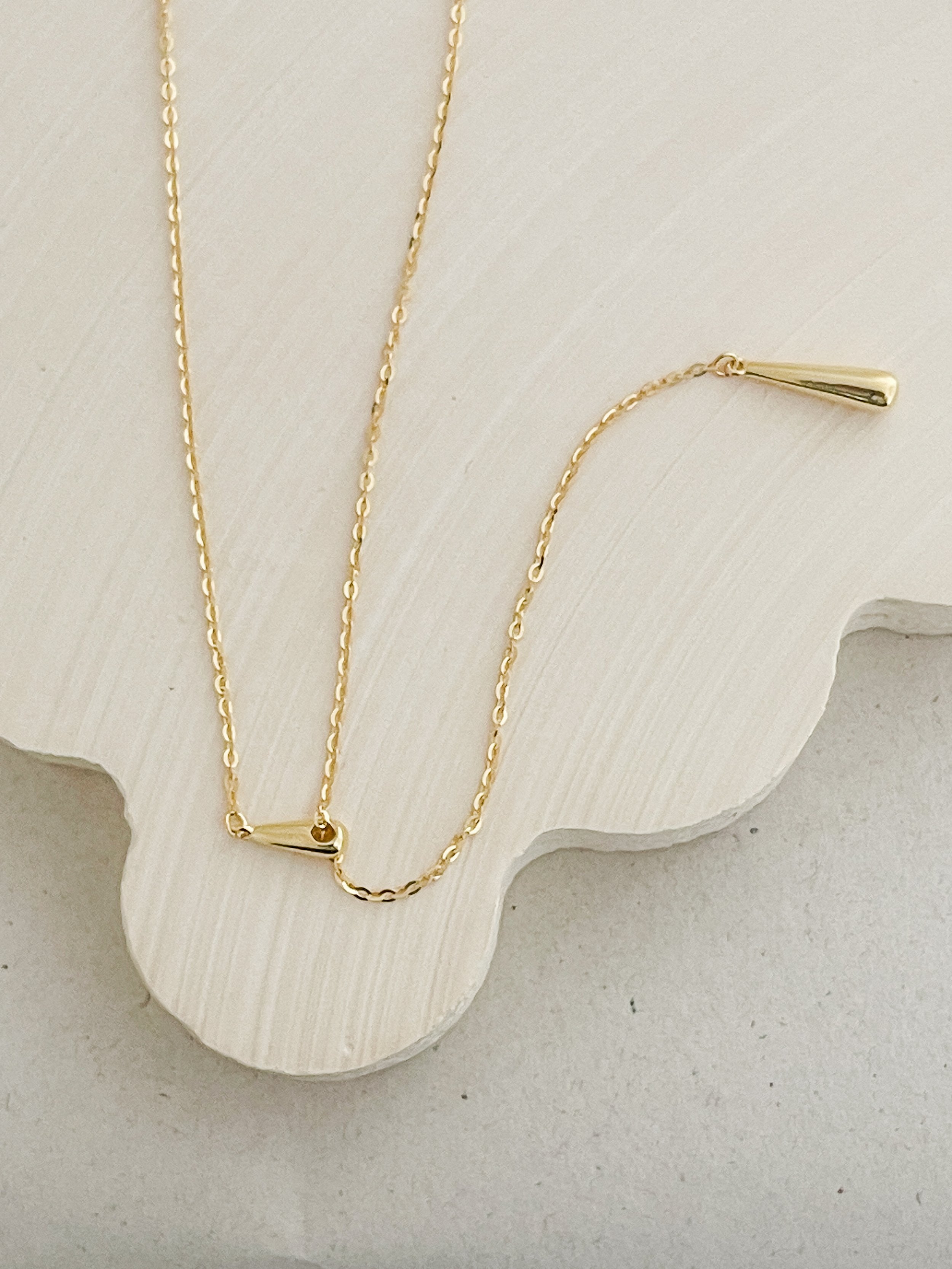 Calla Necklace Gold