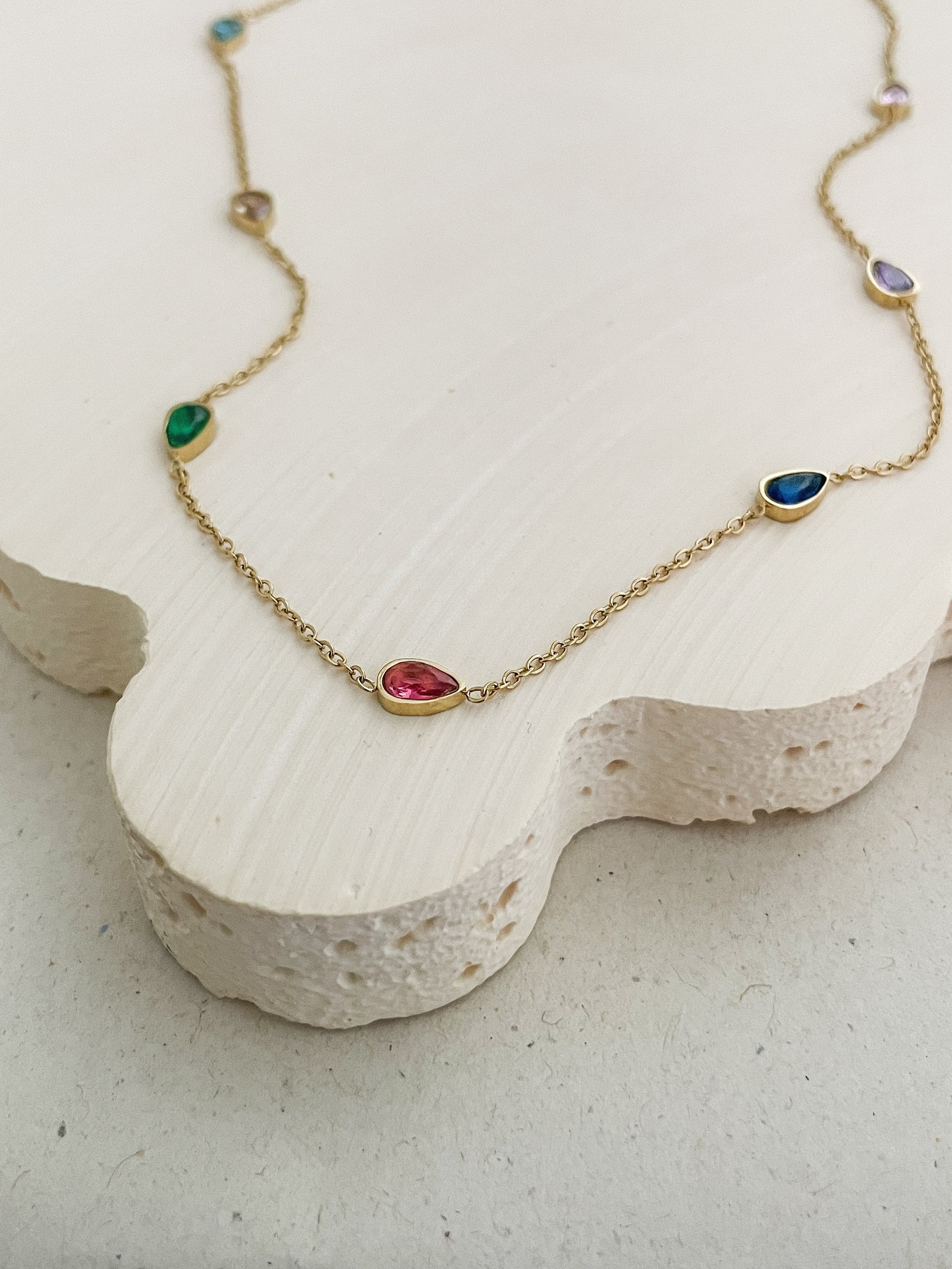 Chromia Necklace