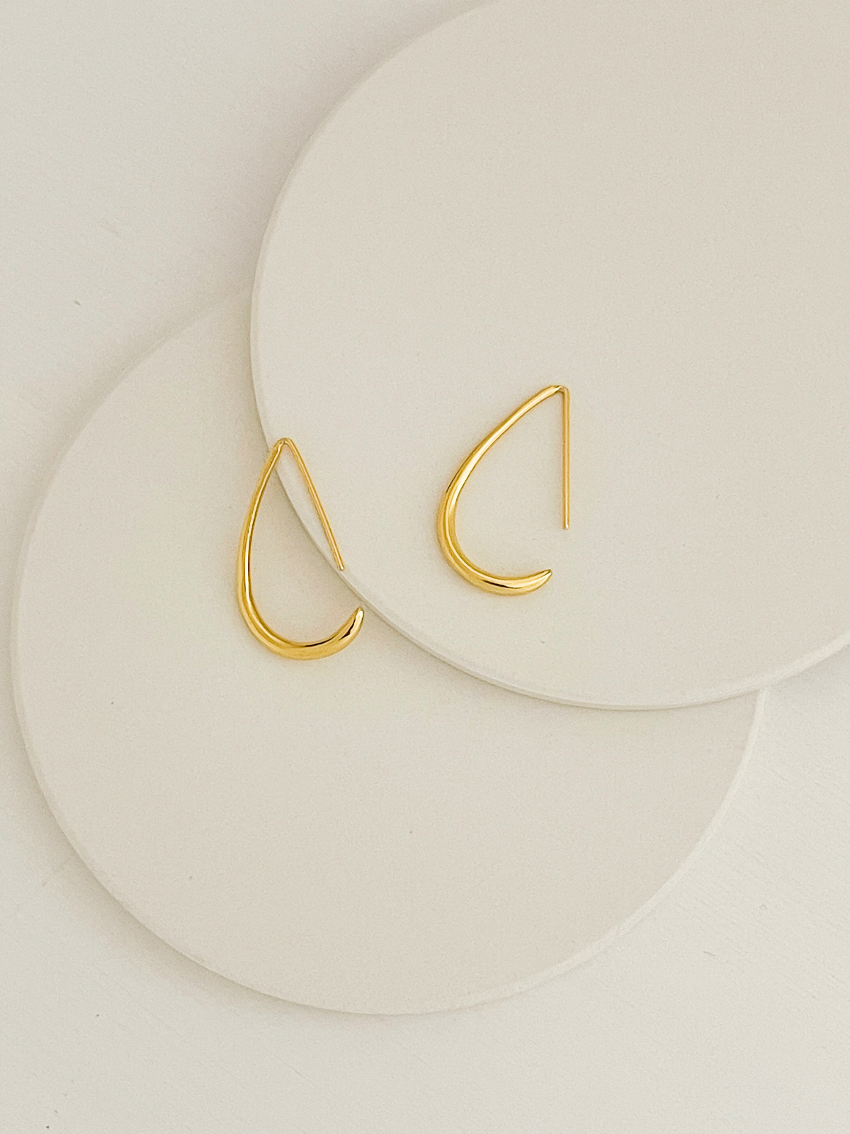 Clementine Hoops Gold