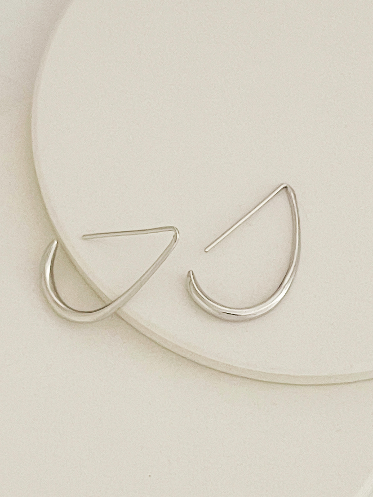 Clementine Hoops Silver