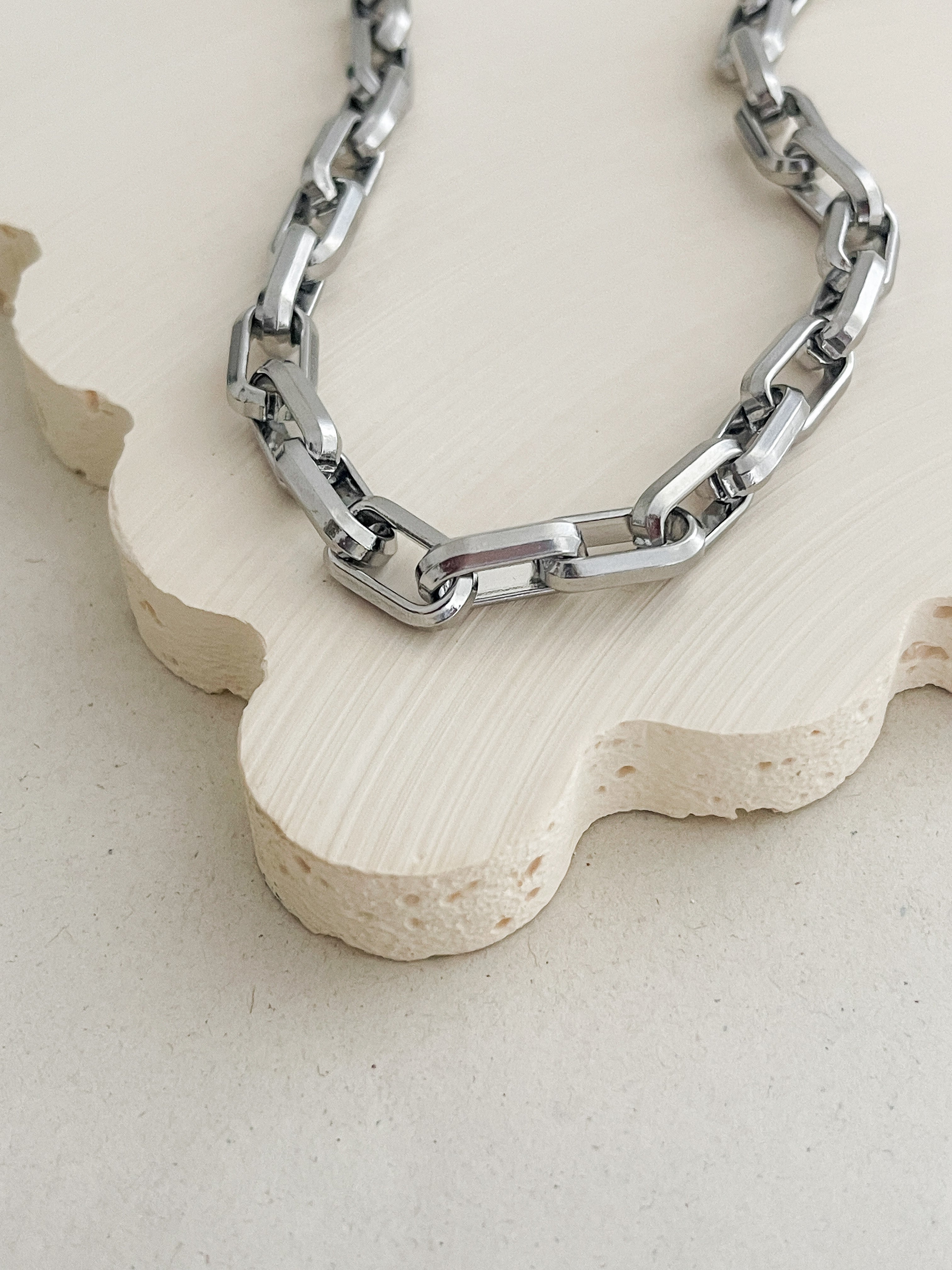 Alice Necklace Silver