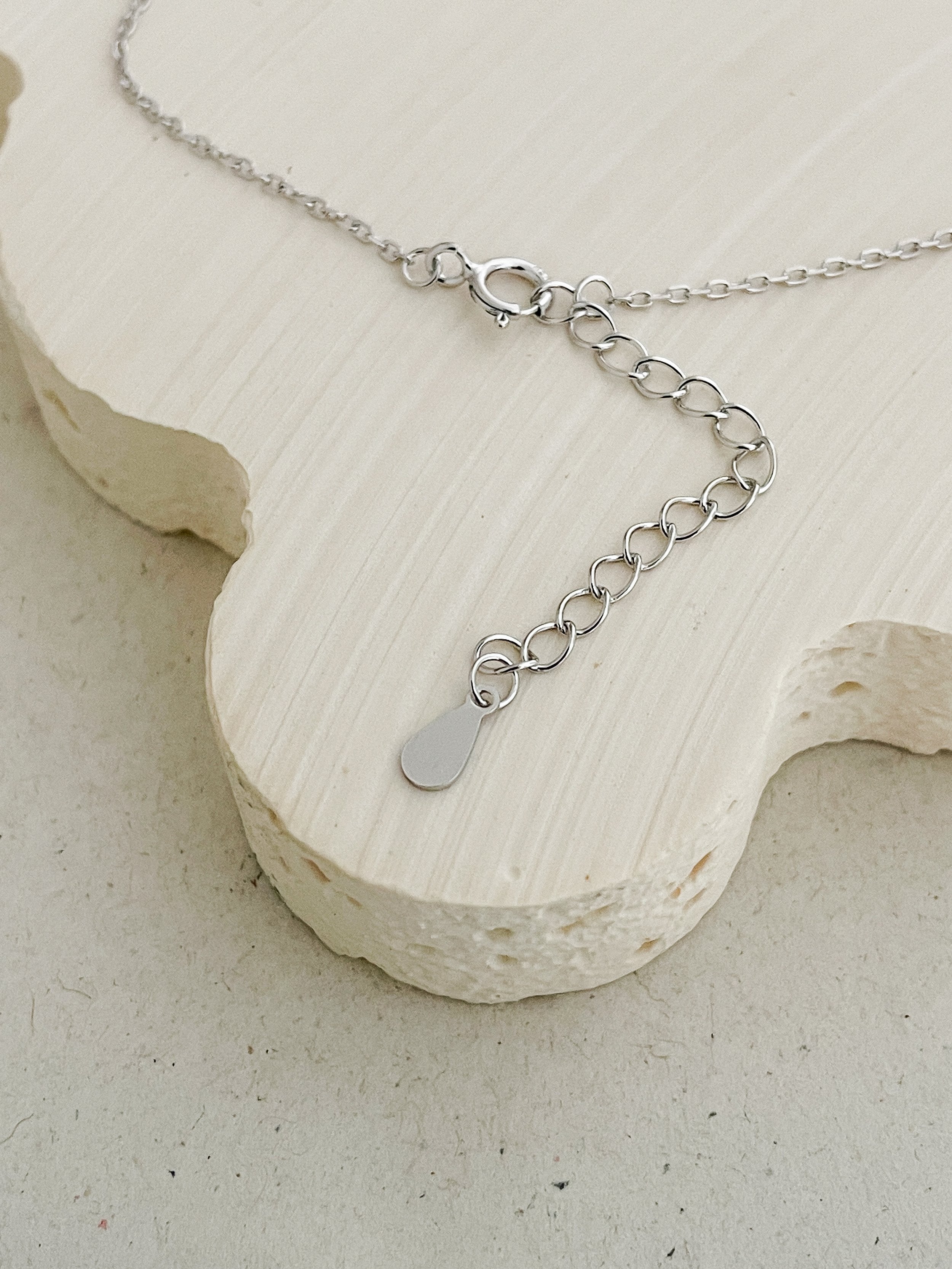 Inara Silver Necklace