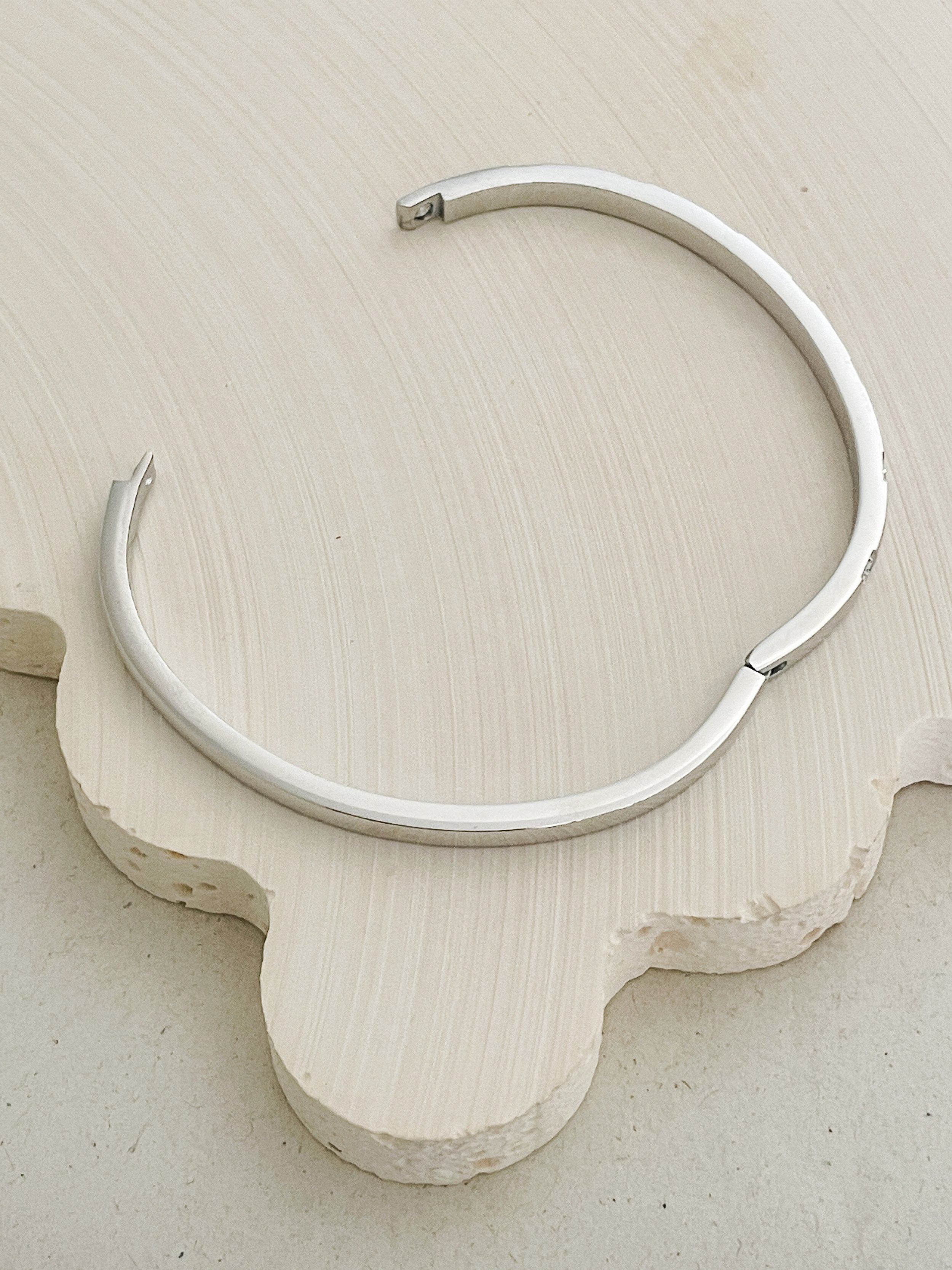 Ines Bangle Silver