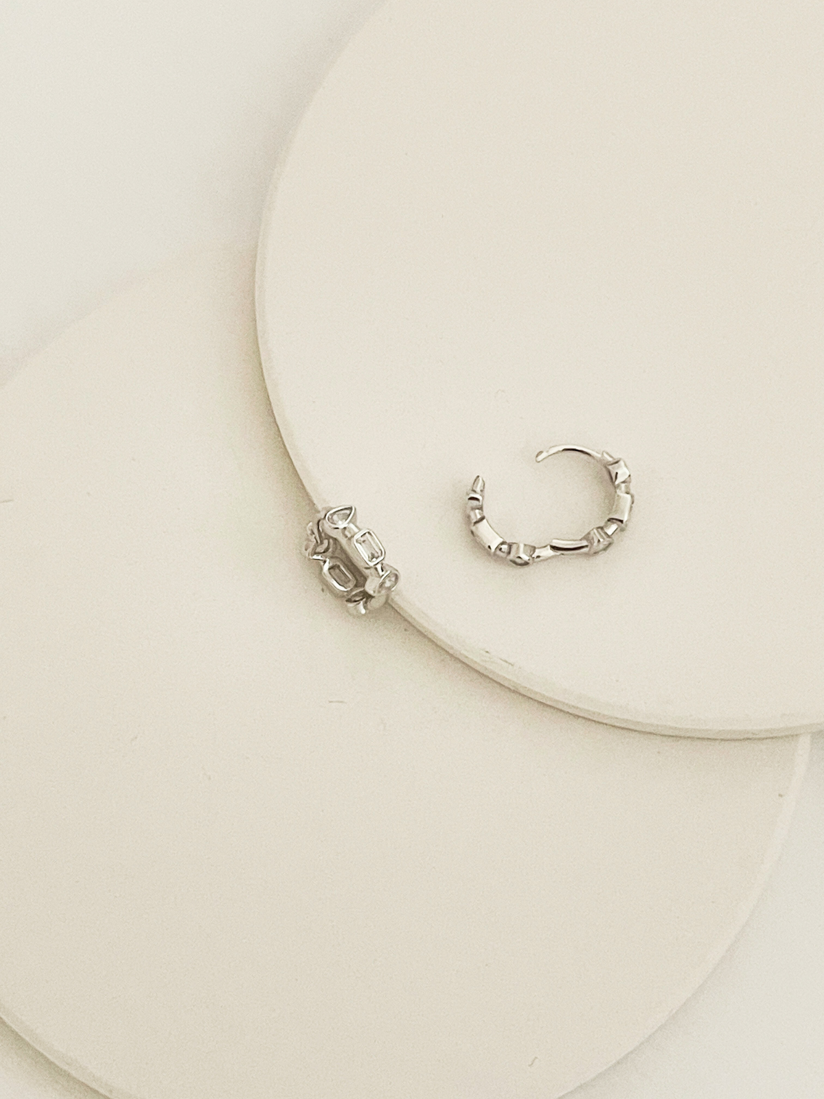 Lucia Huggies Silver