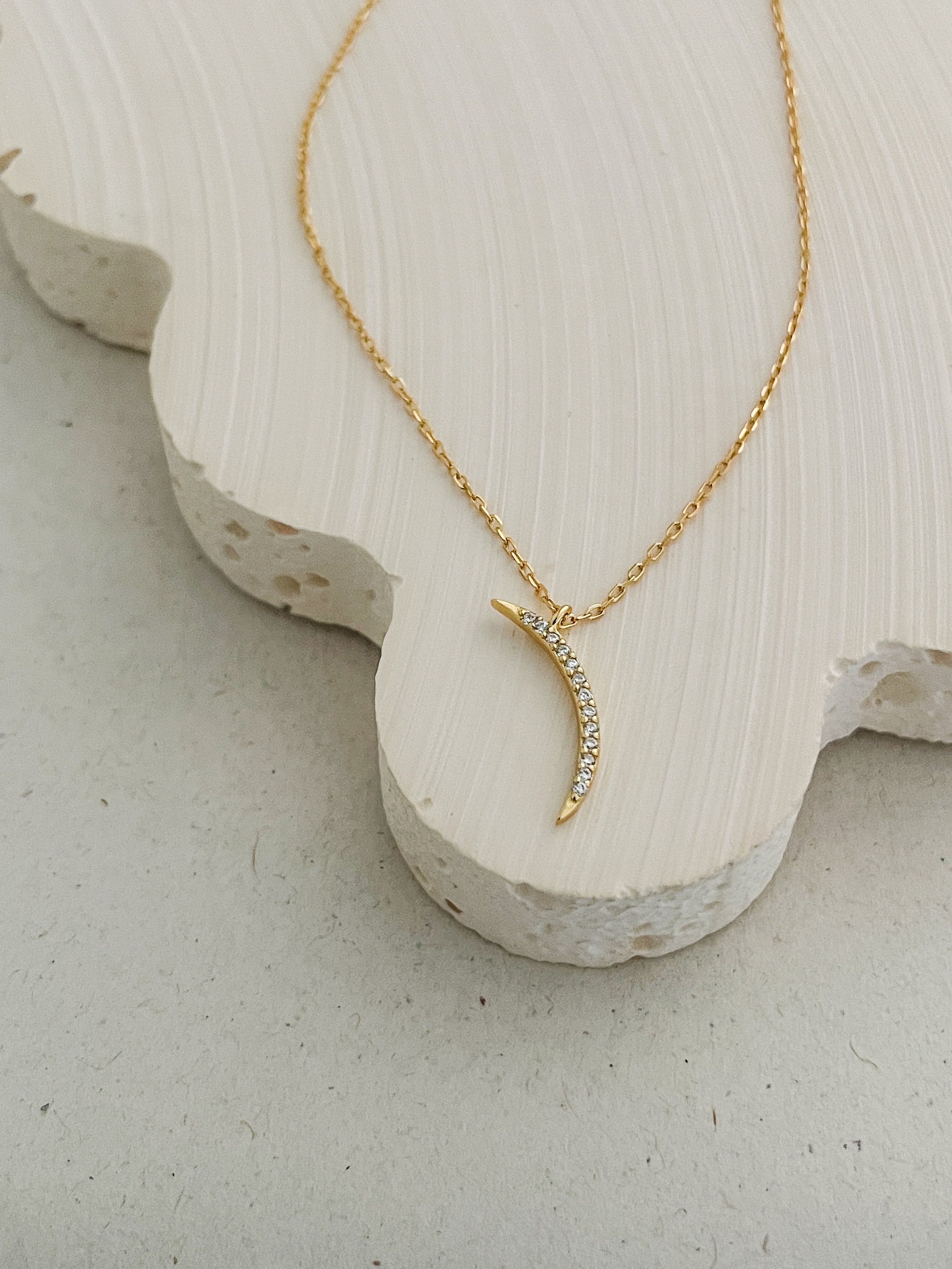 Luna Necklace