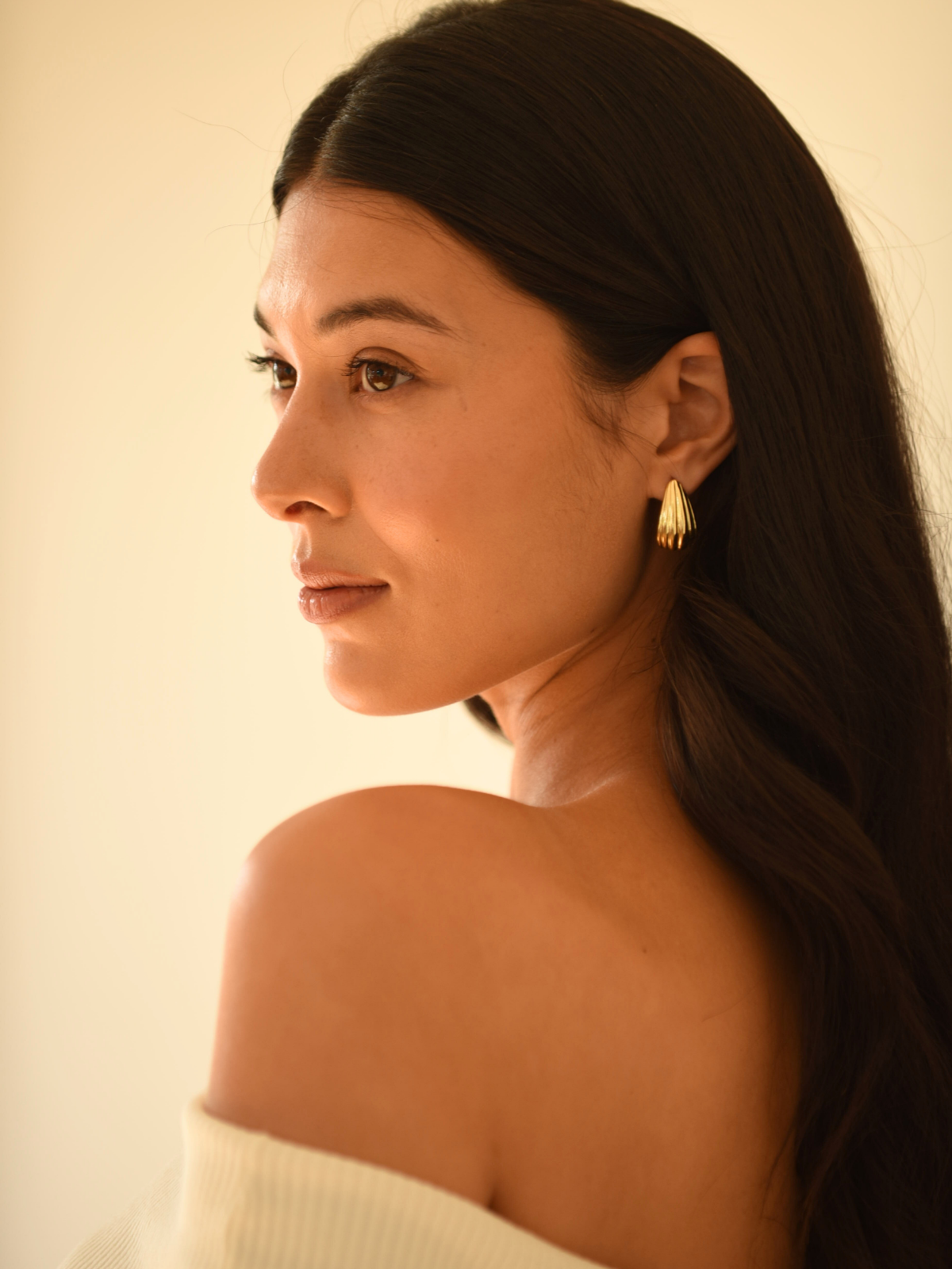 Mira Petal Earrings Gold