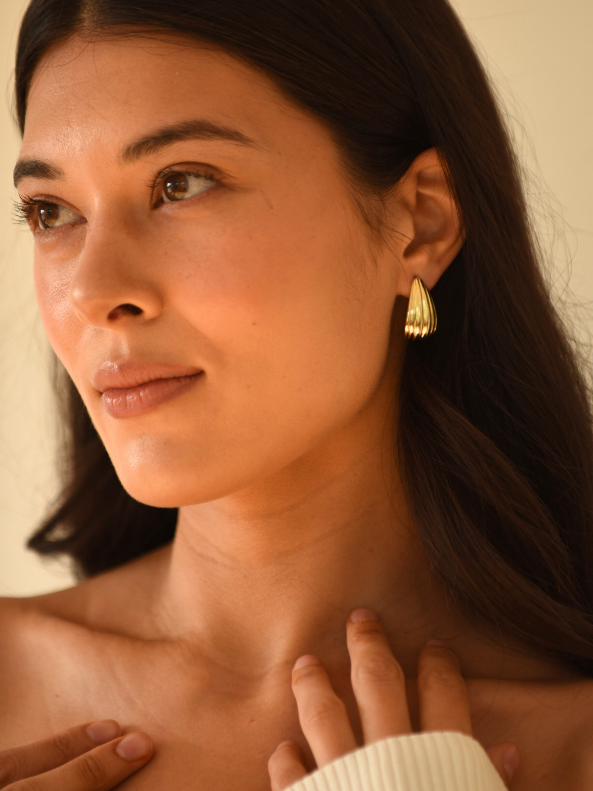 Mira Petal Earrings Gold