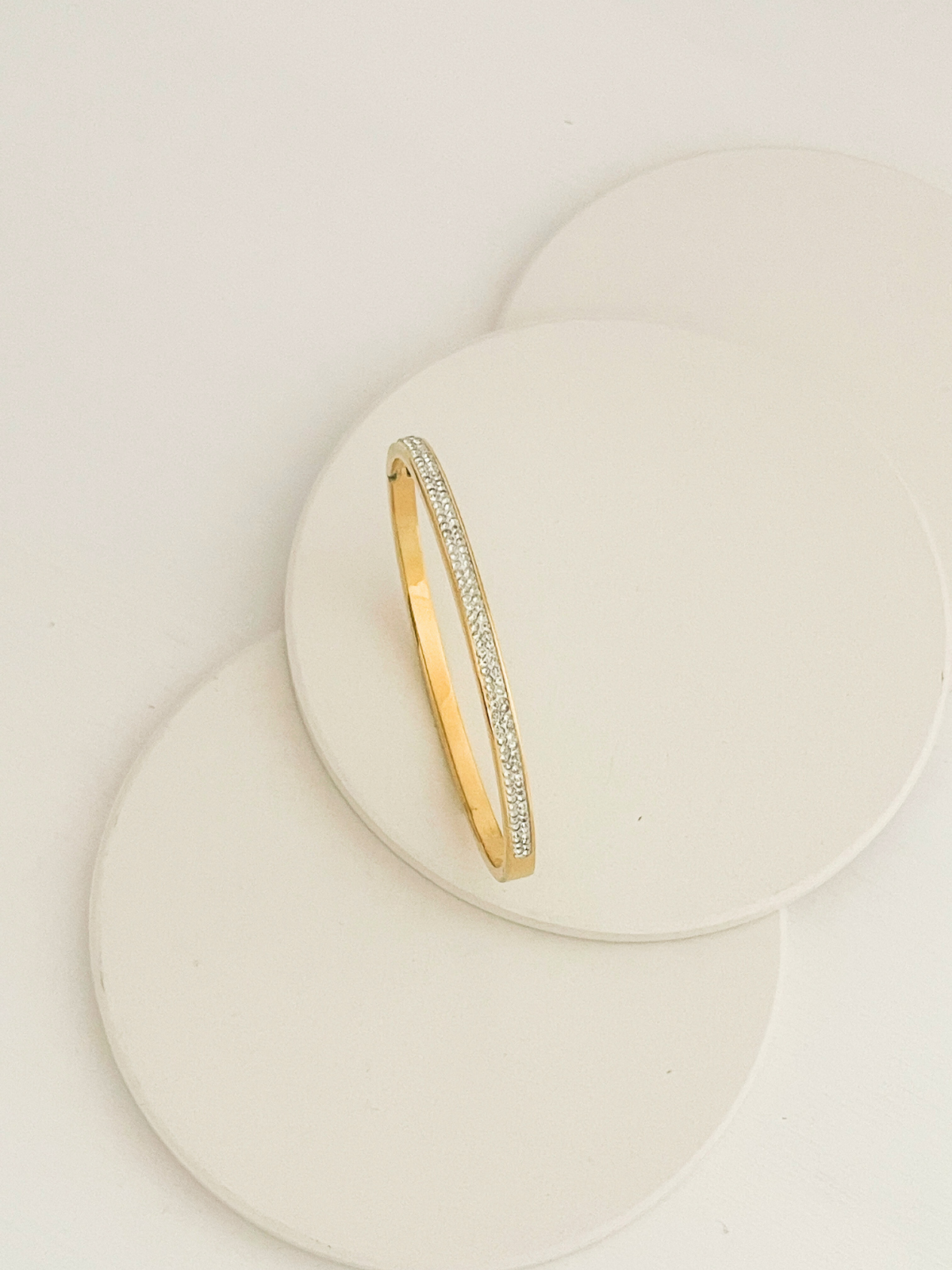 Shiloh Bangle Gold