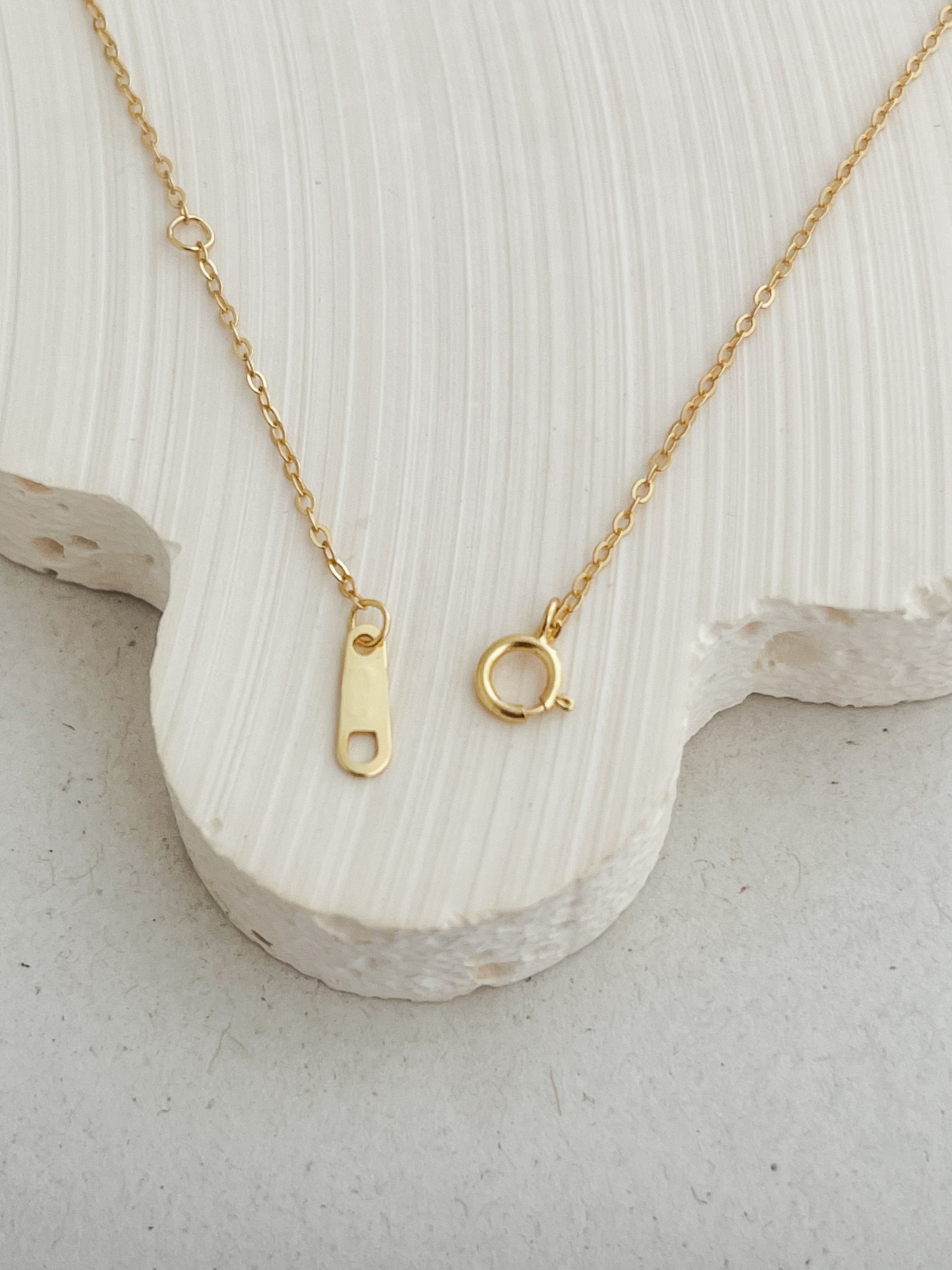 Valentina Necklace Gold