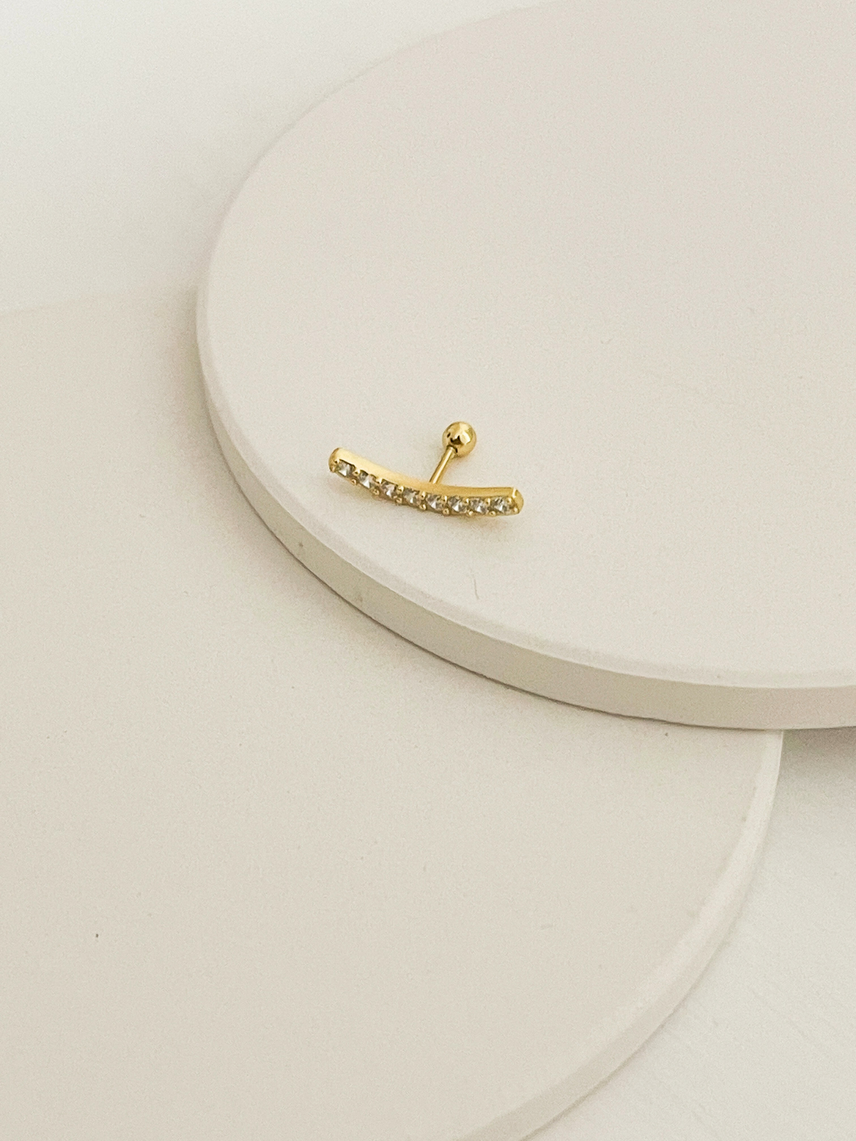 Vera Single Earring