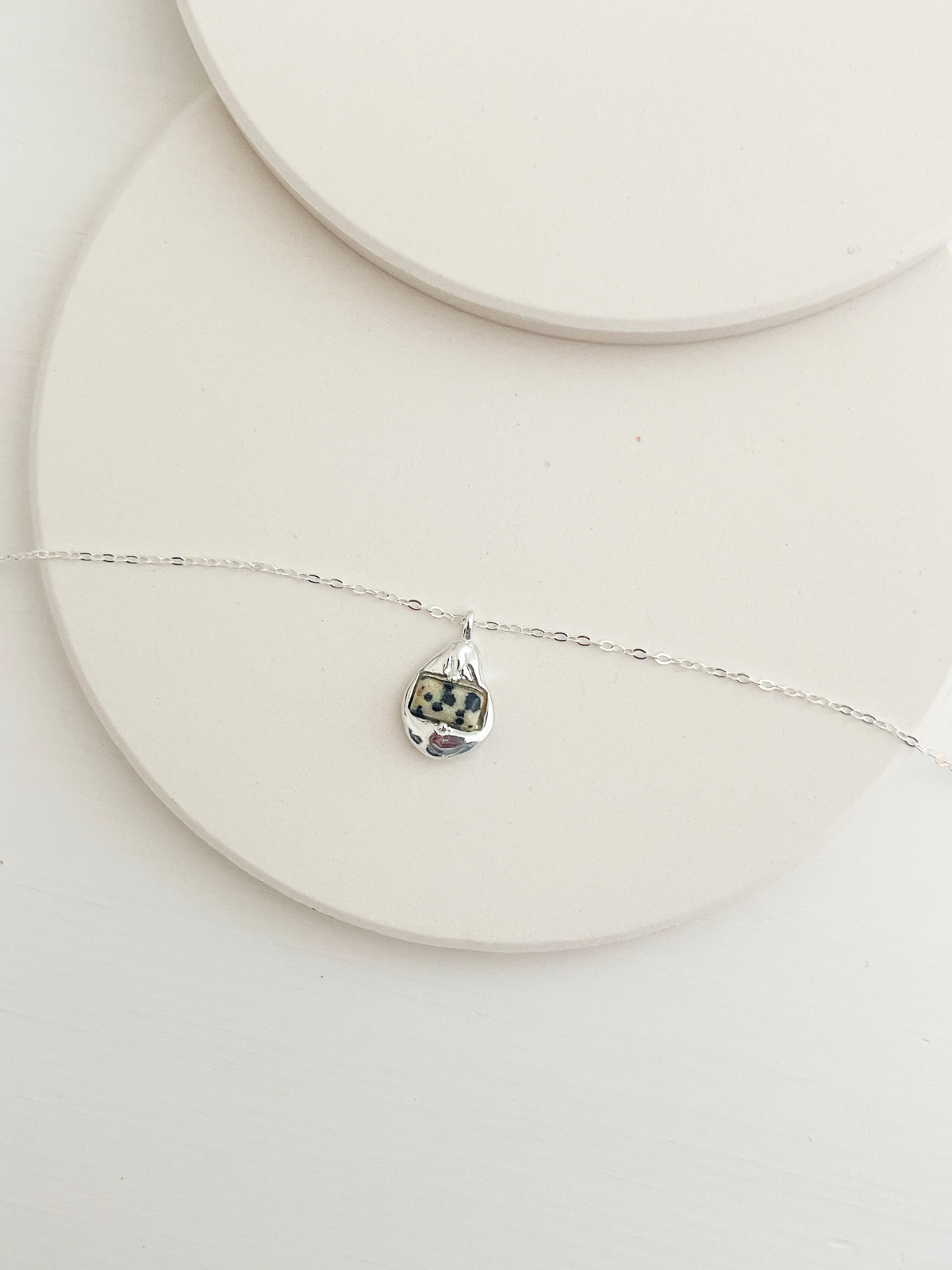 Ezra Necklace Silver