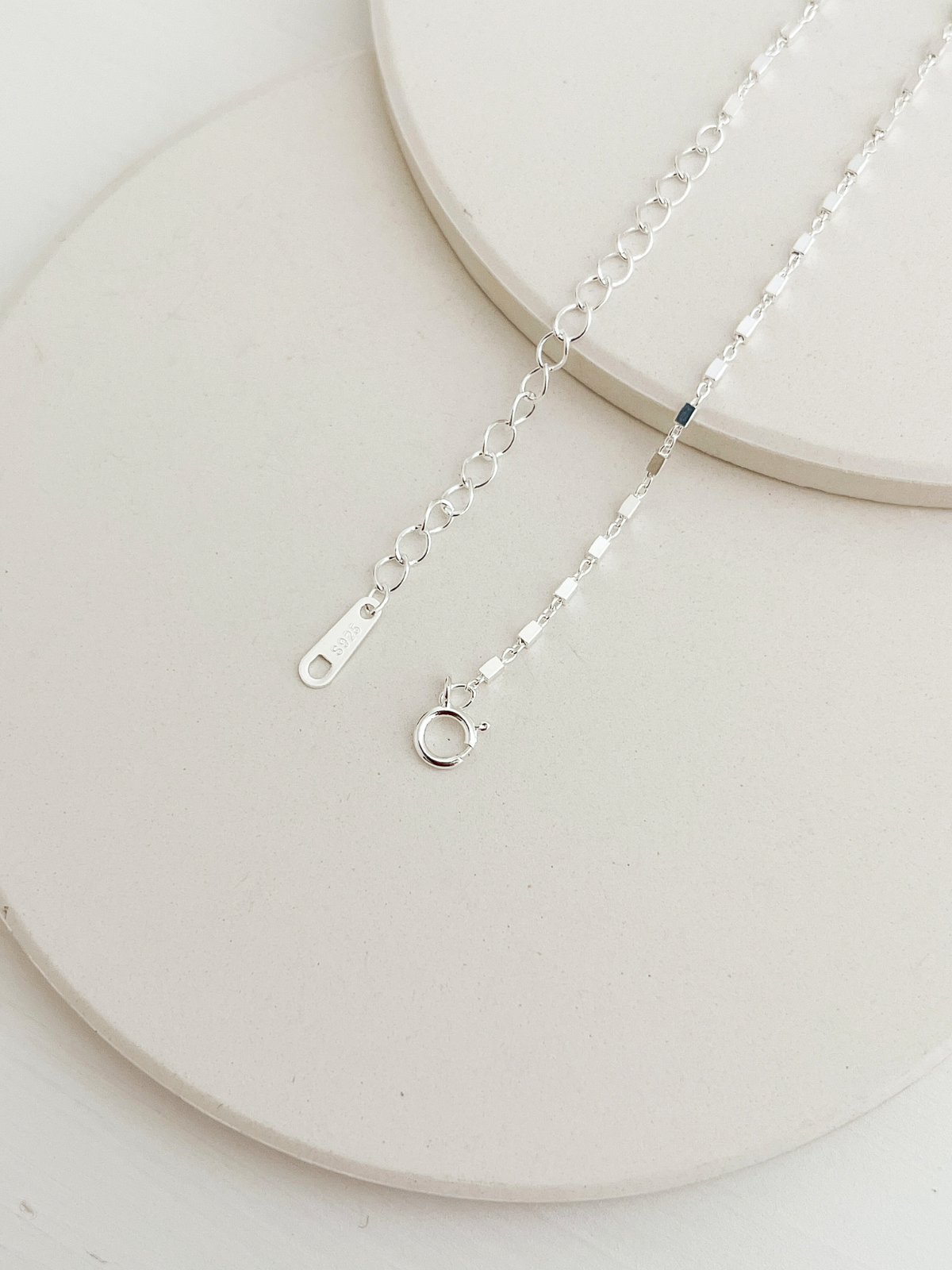 Dahlia Necklace Silver