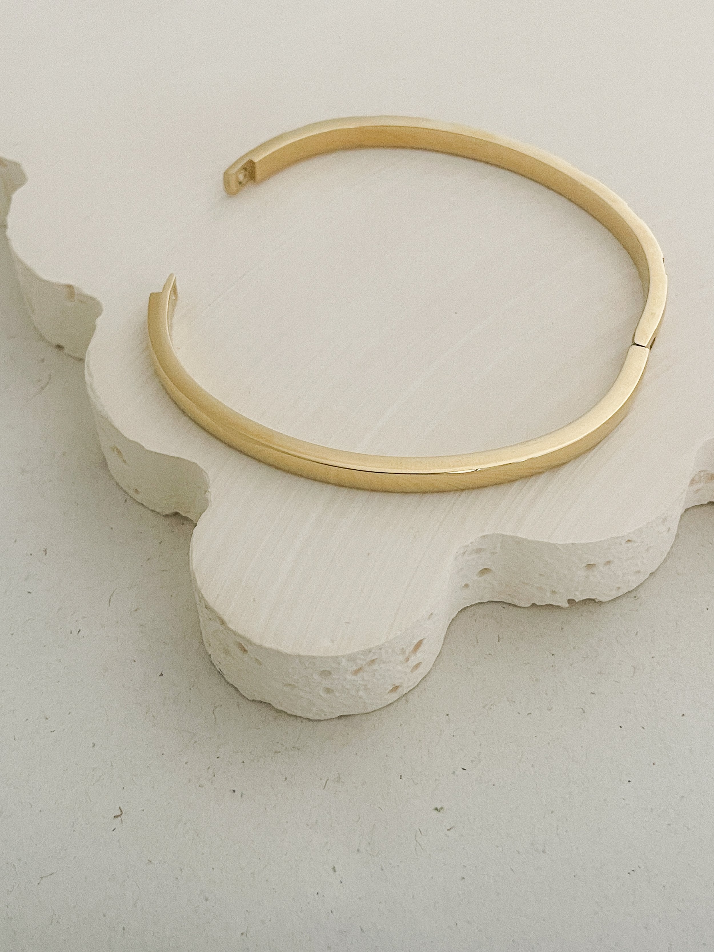 Ines Bangle Gold