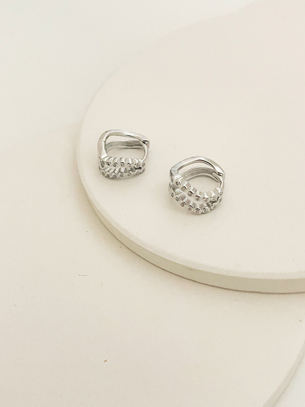 Phoebe Huggies Silver