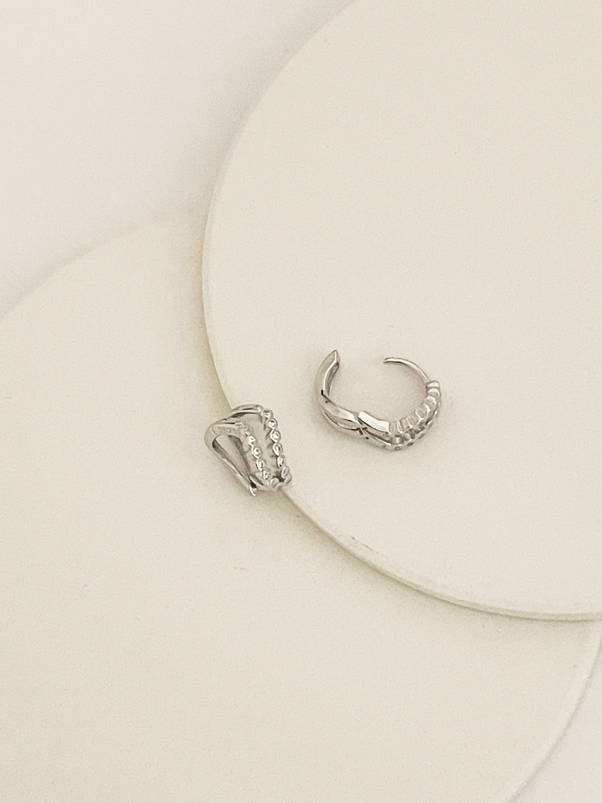 Phoebe Huggies Silver