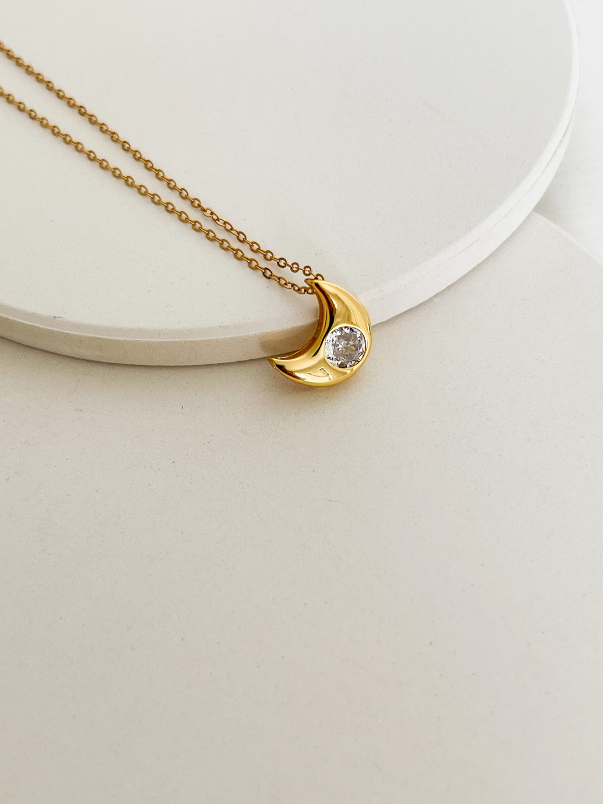 Skye Necklace Gold