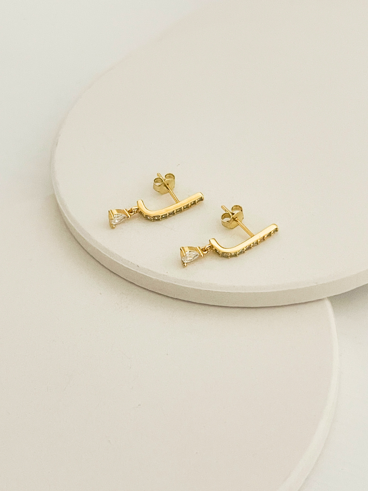 Willa Earrings Gold